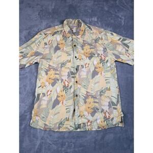 TOMMY BAHAMA Mens 100% Silk Camp Shirt Size Medium Hawaiian Print Floral Jungle